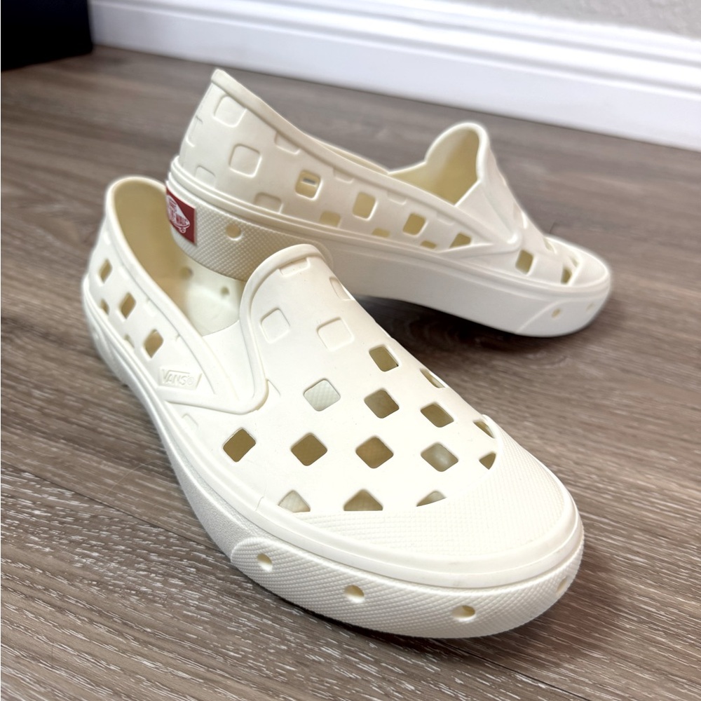 Vans Women's Cream Slip-On Shoes